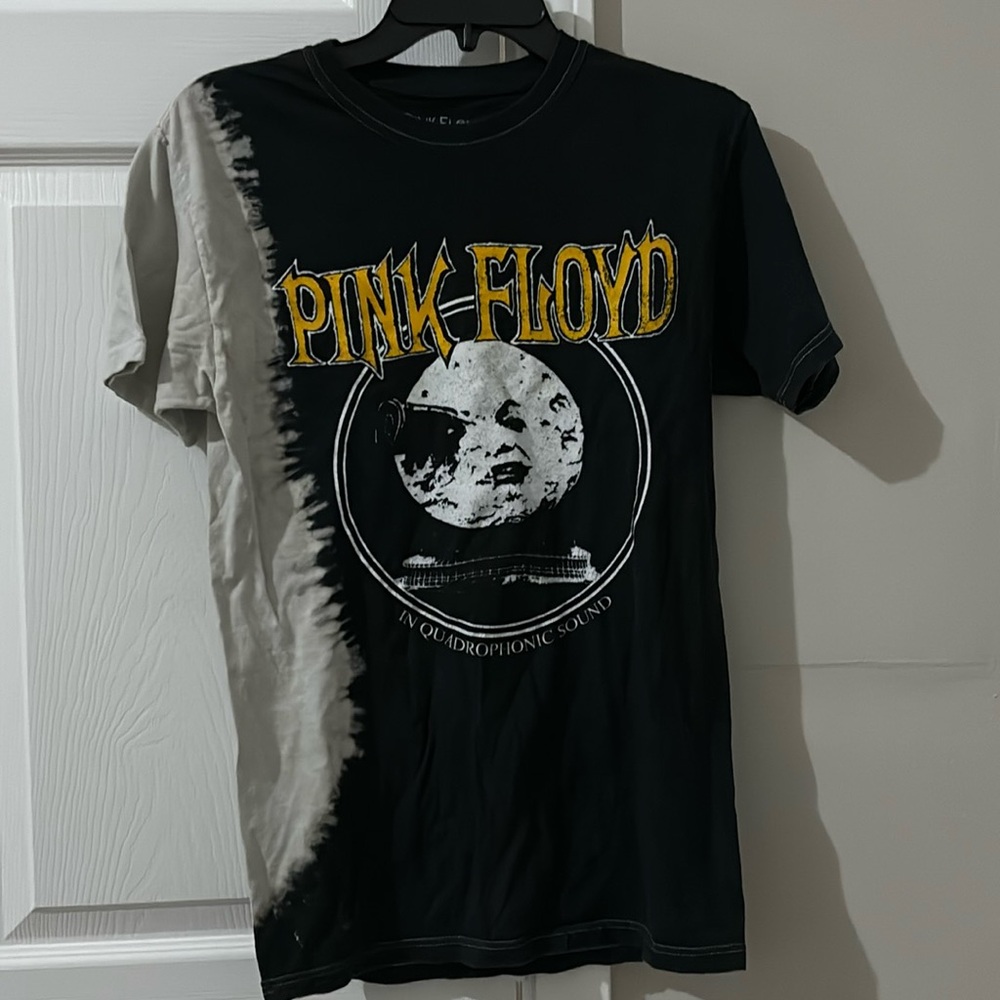 Pink Floyd band t-shirt